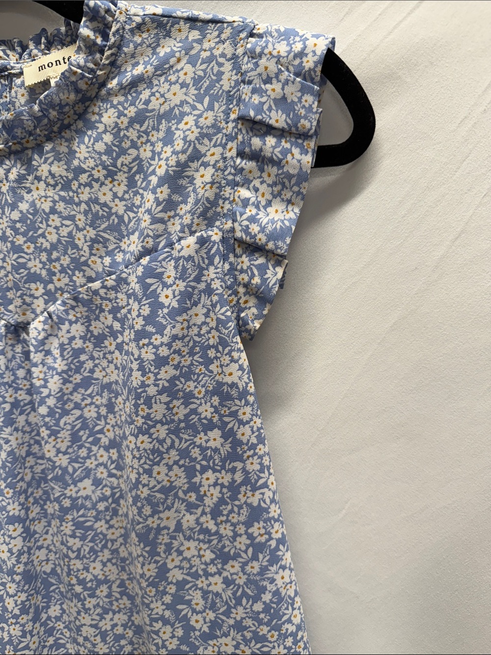 Light Blue Floral Ruffle Sleeve Top - Picture 4 of 13